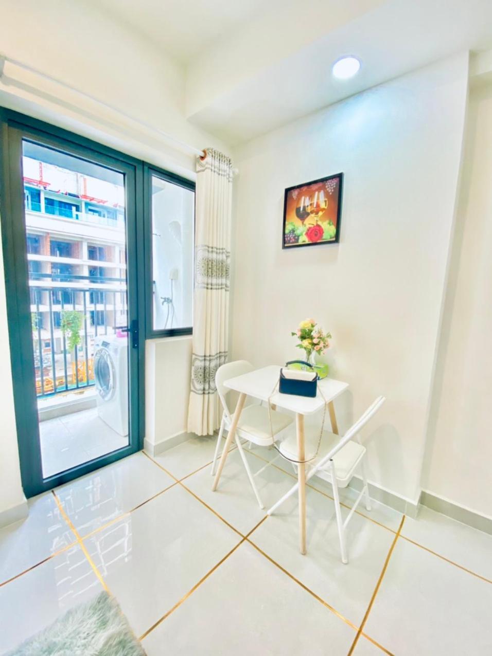 Soho Apartments - 5-Min-Waling To Hcmc Heart ホーチミン市 エクステリア 写真