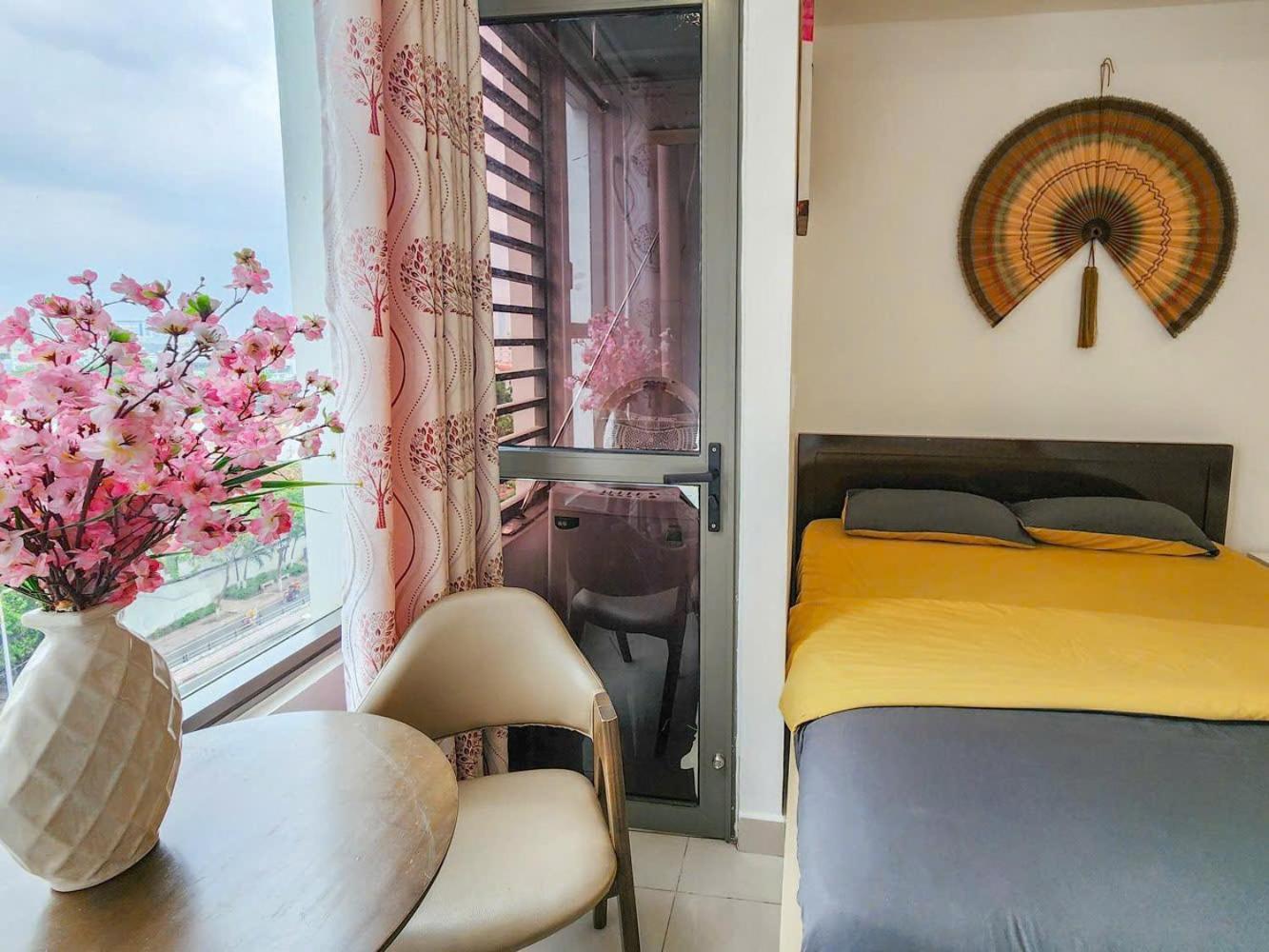 Soho Apartments - 5-Min-Waling To Hcmc Heart ホーチミン市 エクステリア 写真